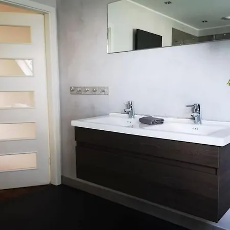 Worker Place Bedburg شقة Hau