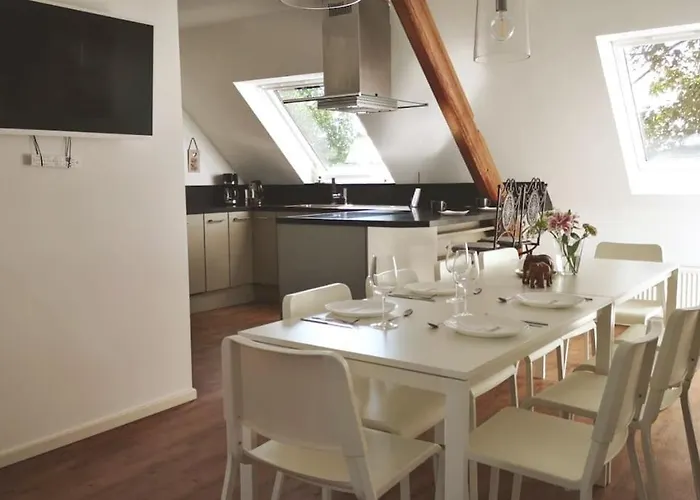 Апартаменты Worker Place Bedburg Hau