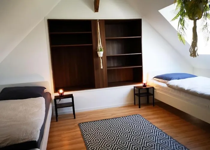 Worker Place Bedburg Апартаменты Hau