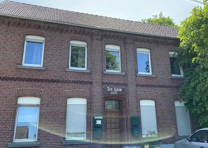 Worker Place Bedburg Апартаменты